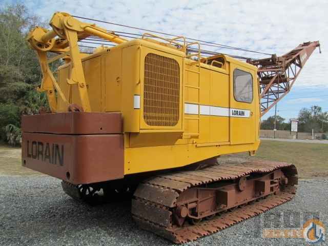 1975 Lorain LC400