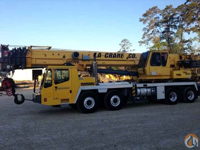 2006 Grove TMS900E