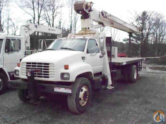 2000 National 568D