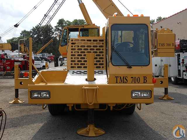 1996 Grove TMS700B