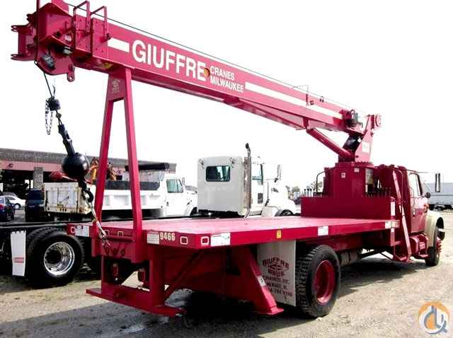 USED 15 TON TEREX BOOM TRUCK