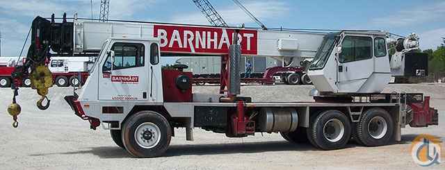 Lorain T230 Truck Mounted Crane For Sale