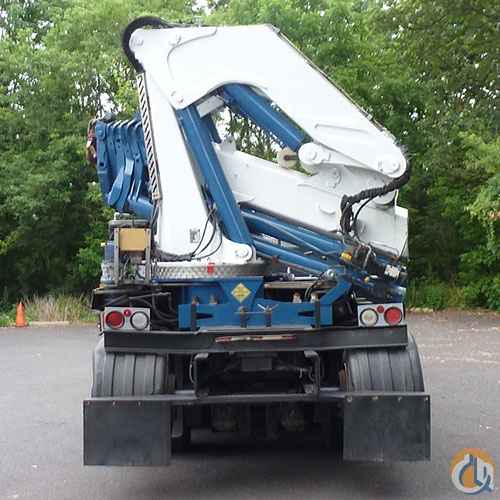 2004 FREIGHTLINER FL112; 2003 CORMACH KNUCKLEBOOM 40400ES