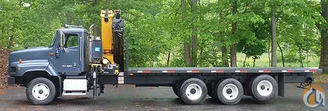 #8164 - 2003 EFFER KNUCKLEBOOM 340.01/6S; 13 TON; 2003 INTERNATIONAL 5600