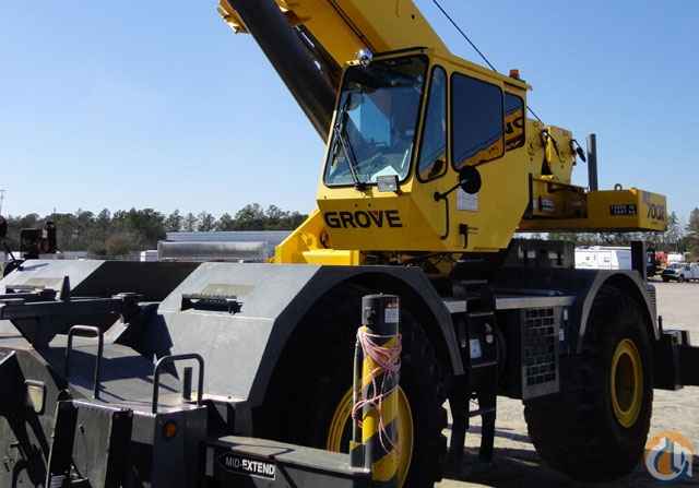 2006 Grove RT760E