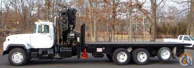 2002 Hiab 300-4