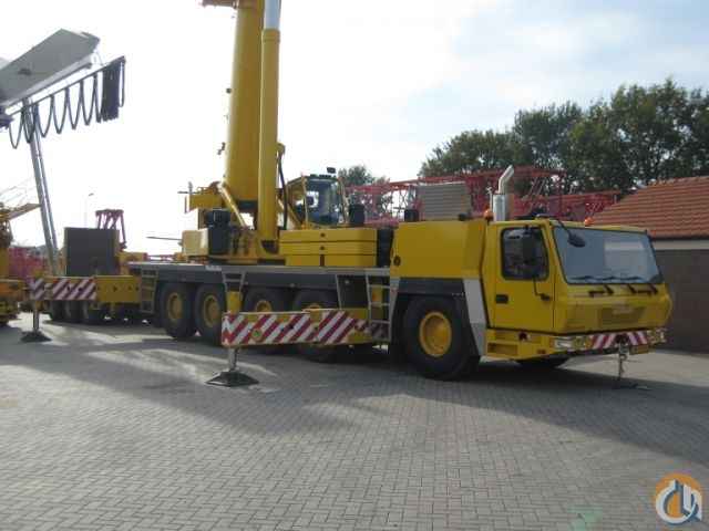 2011 GROVE GMK 5275