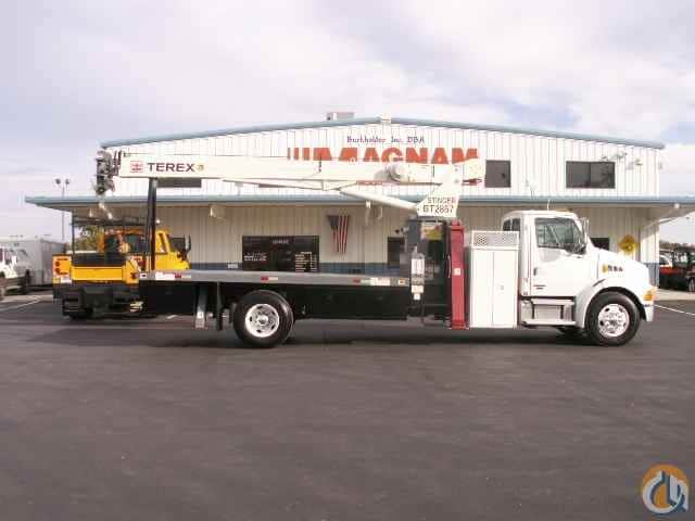 2007 Sterling Acterra w/ Terex Crane