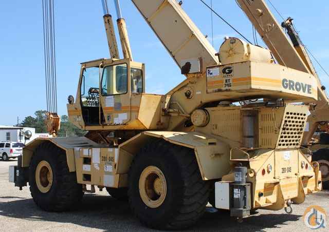 Grove RT745