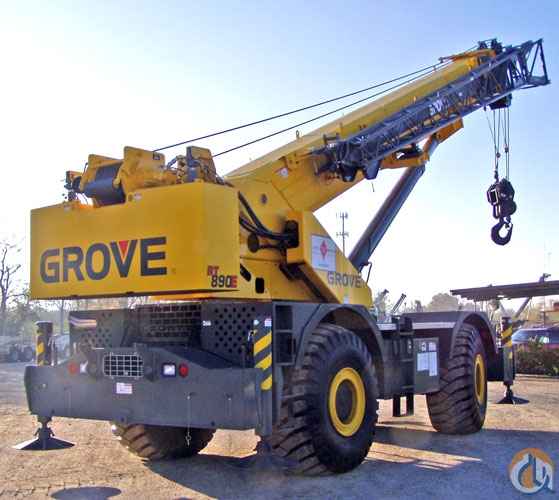 RT890E