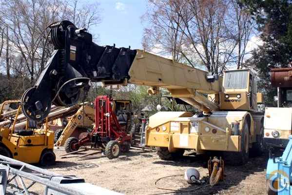 Grove RT745