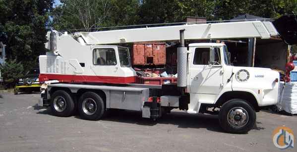 1996 JLG 1500T
