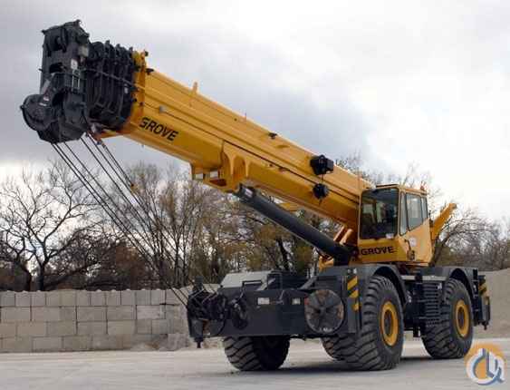 RT890E