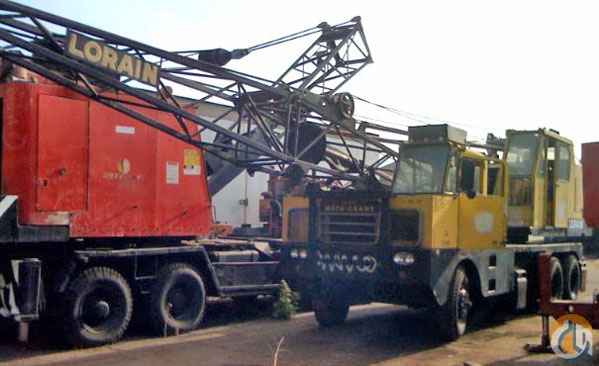 1970 Lorain MC 325