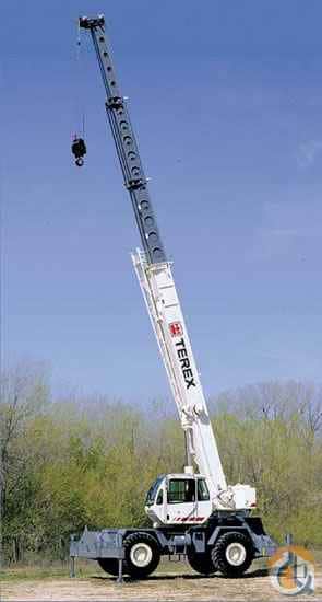 2004 Terex RT 230