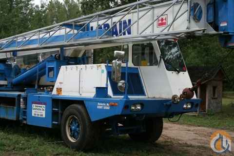 1984 Lorain MCH 300
