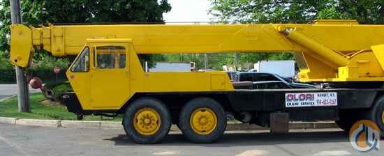 1977 P&H T-300A