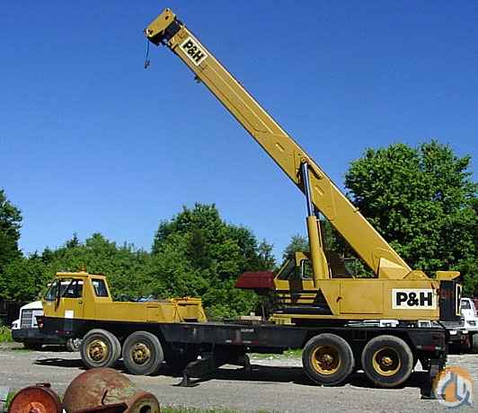 1977 P&H T-300