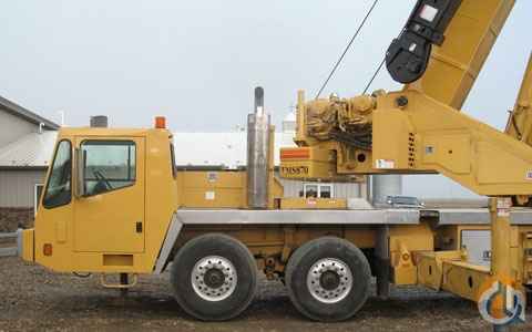 TMS870B