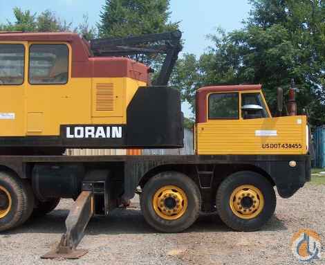 1968 Lorain MC 330