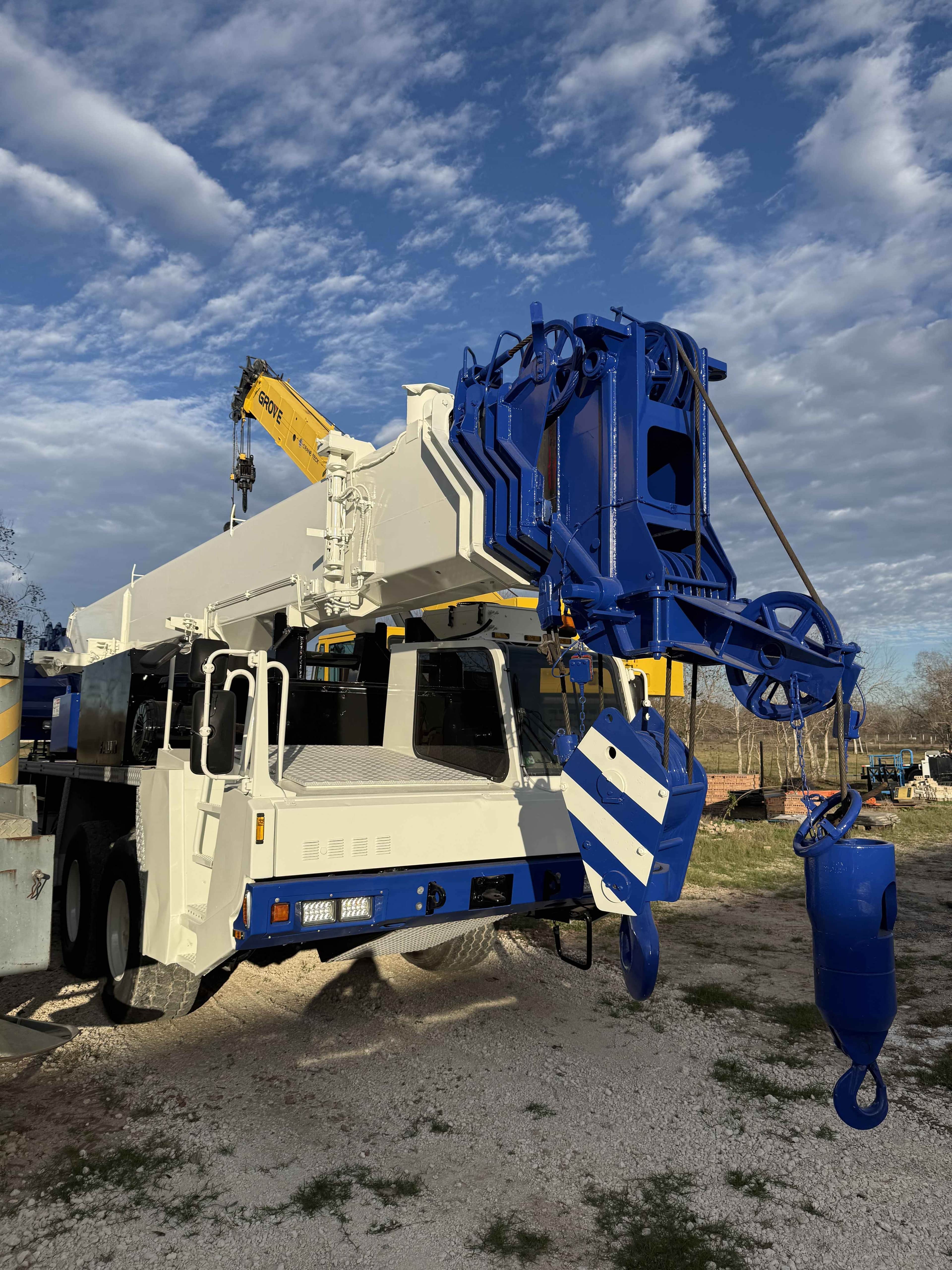 2006 Tadano TT-300XL