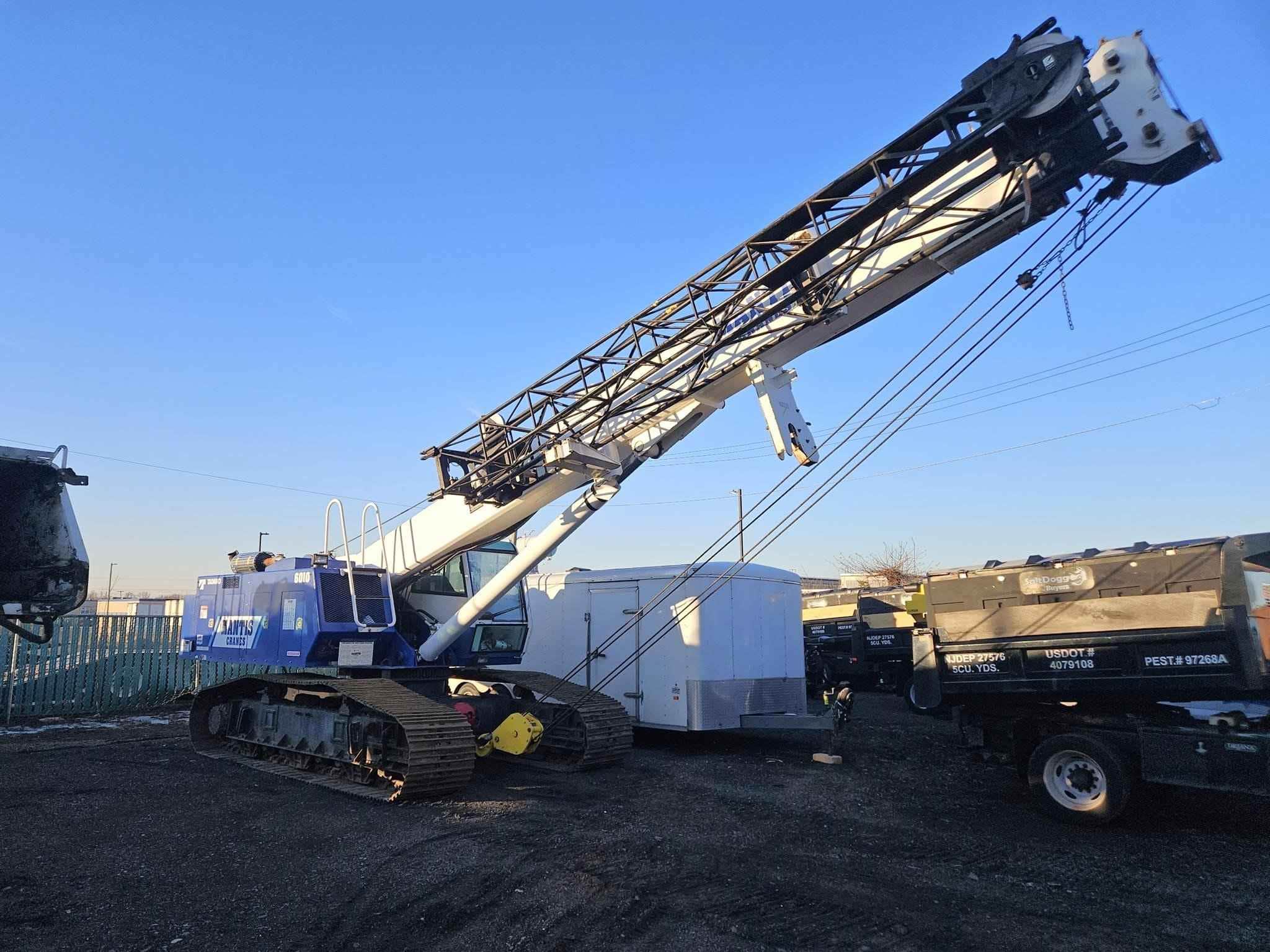 2012 TADANO MANTIS 6010