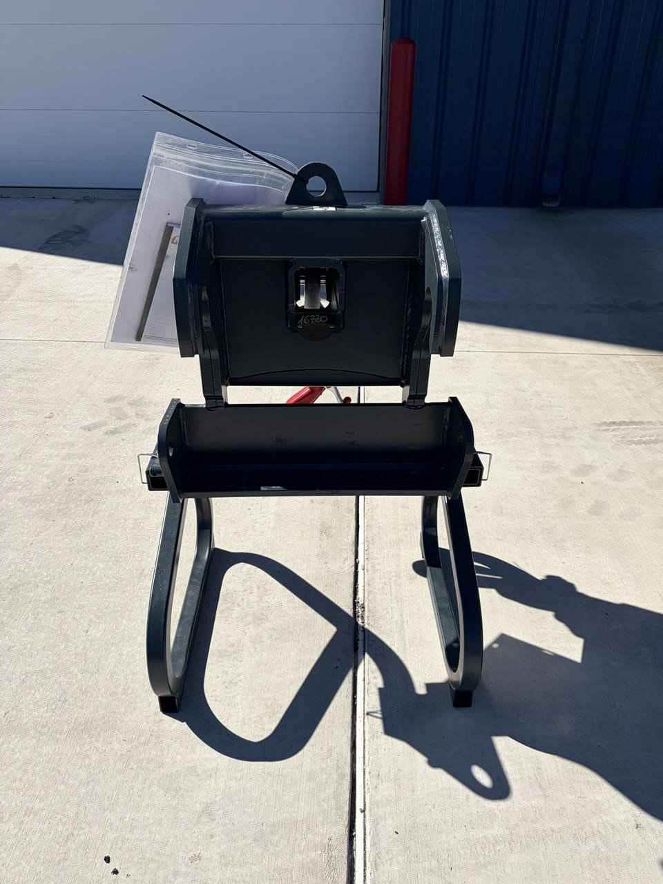 MAGNI H6 HOOK