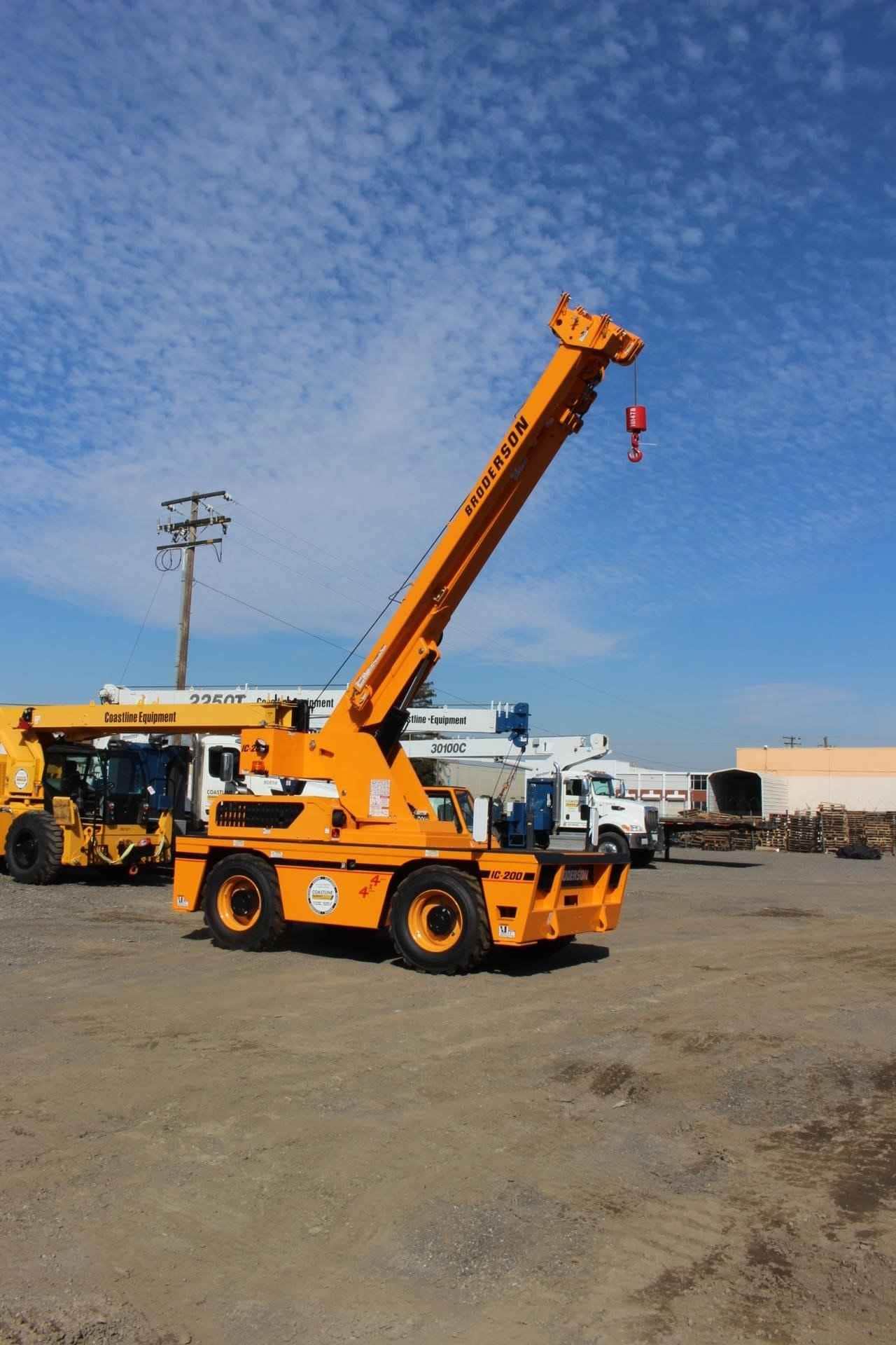 2022 BRODERSON IC200-3J
