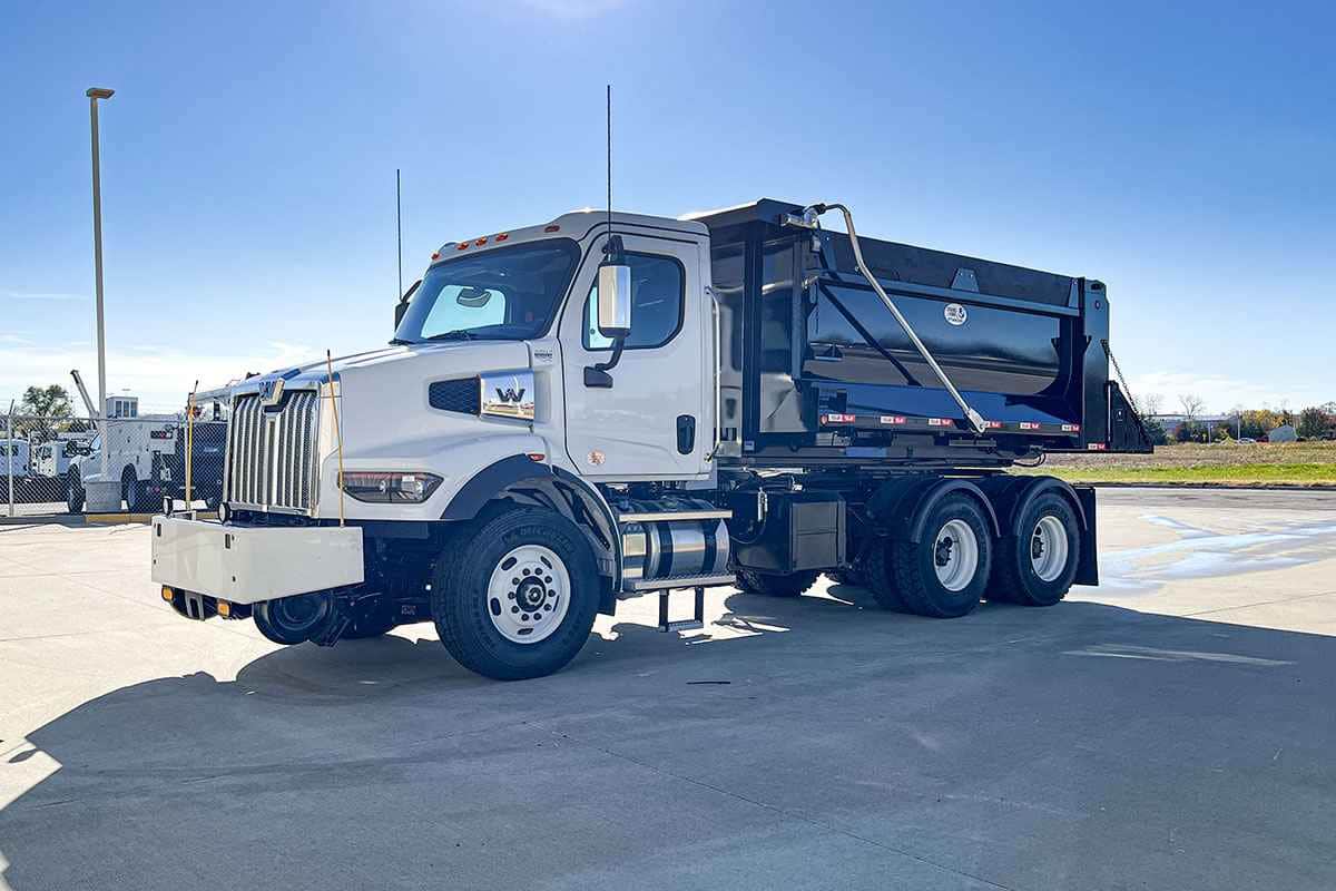 2023 2023 Western Star 47X 47X