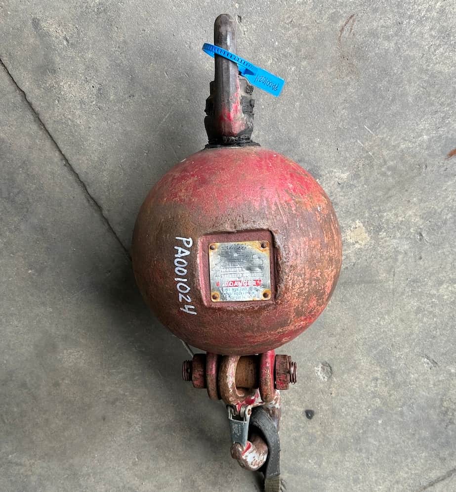 Headache Ball, Crane ball,