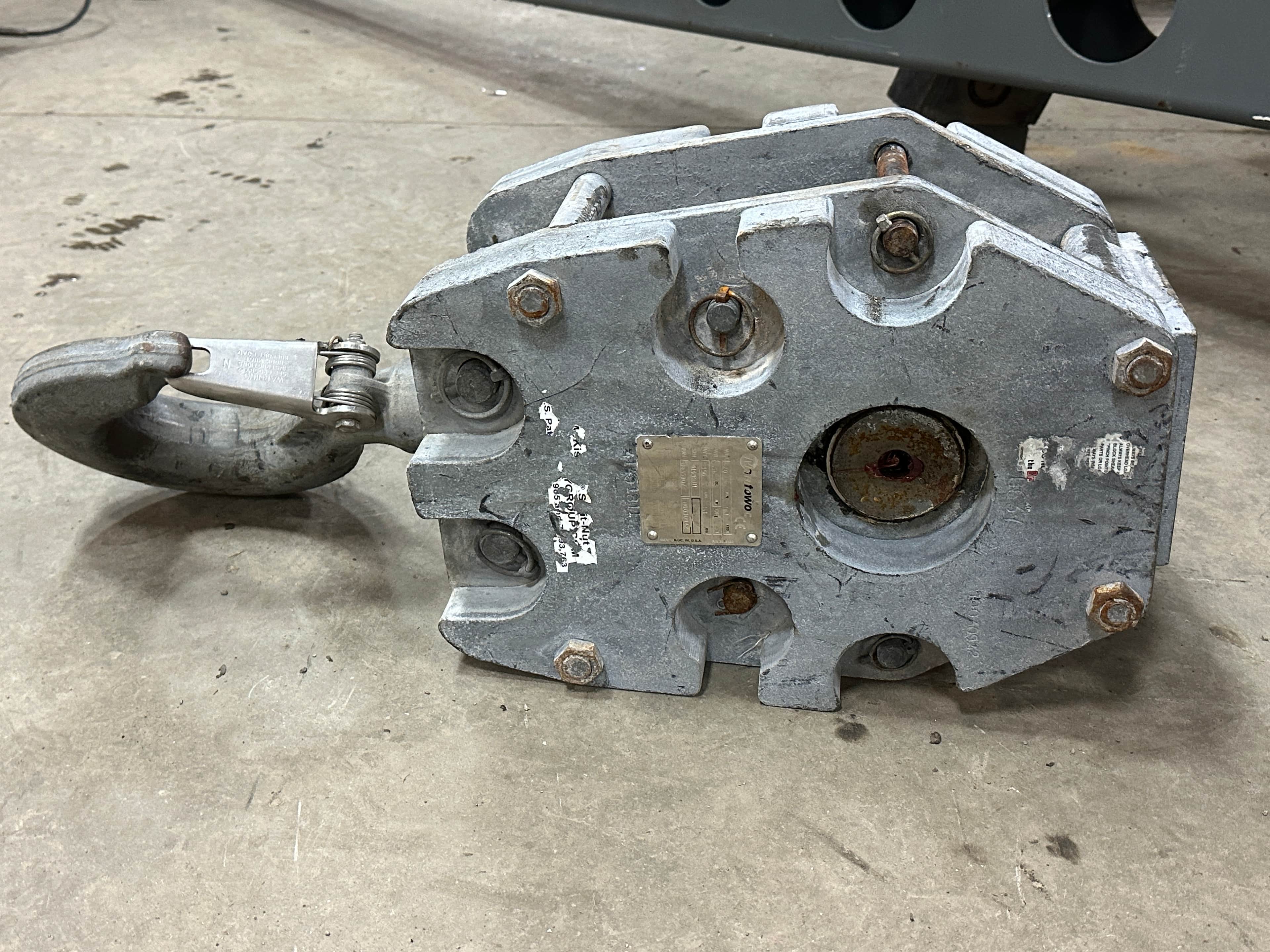 20 Ton, 2 Sheave Manitowoc Load Block