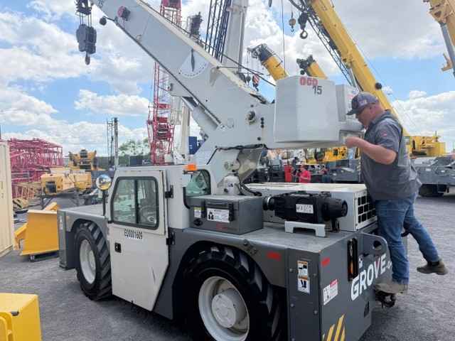 2019 Grove GCD15