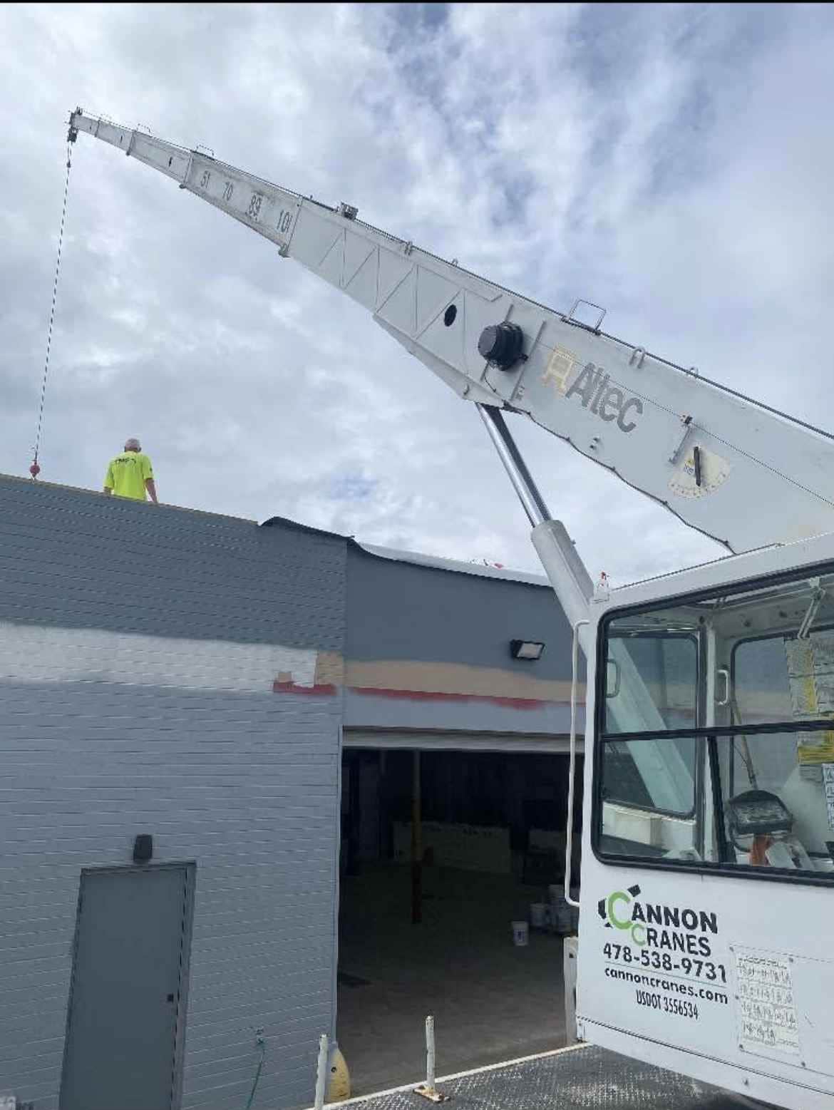 2005 Altec AC35-127S