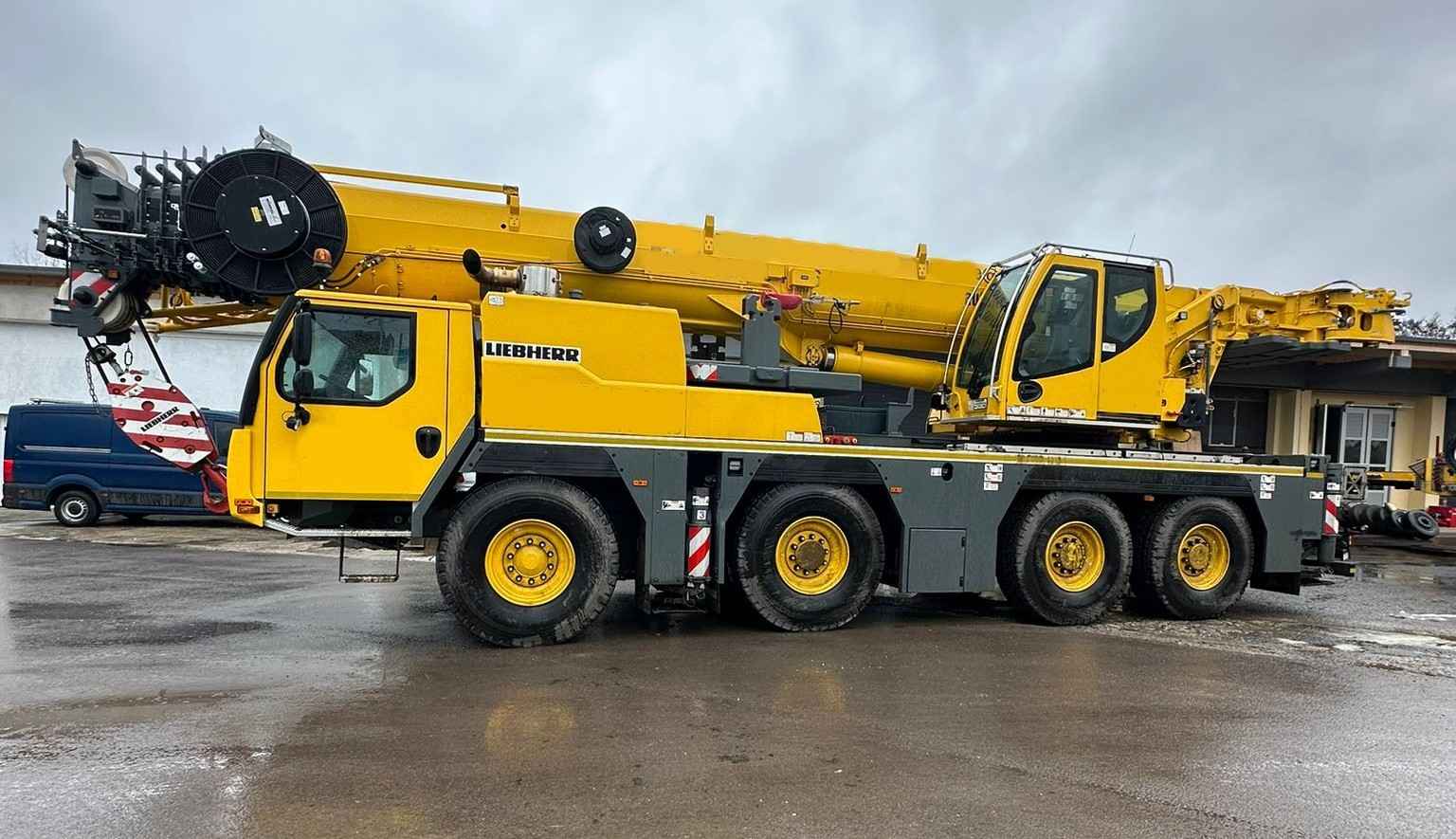2024 Liebherr LTM 1090-4.2