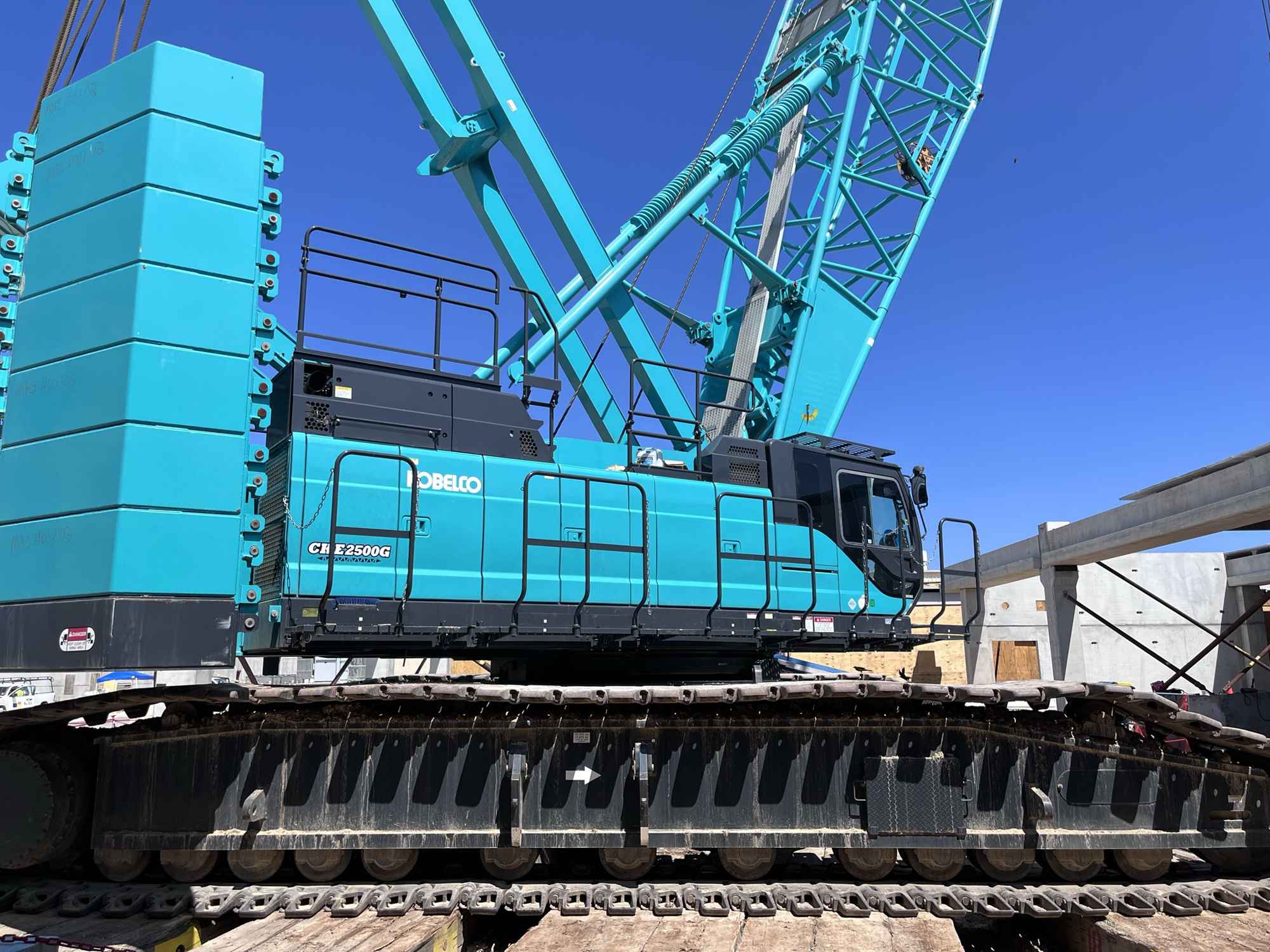2020 Kobelco CKE2500G-2