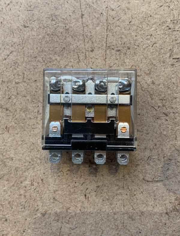 8869885 - RELAY.