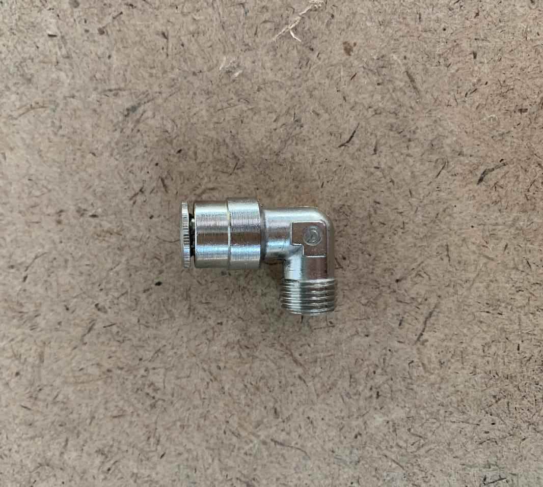 2311780 - ANGLE MALE COUPLING