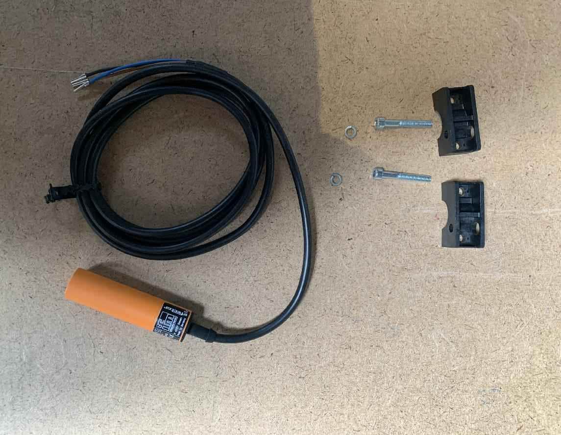 1375423 - PROXIMITY SWITCH