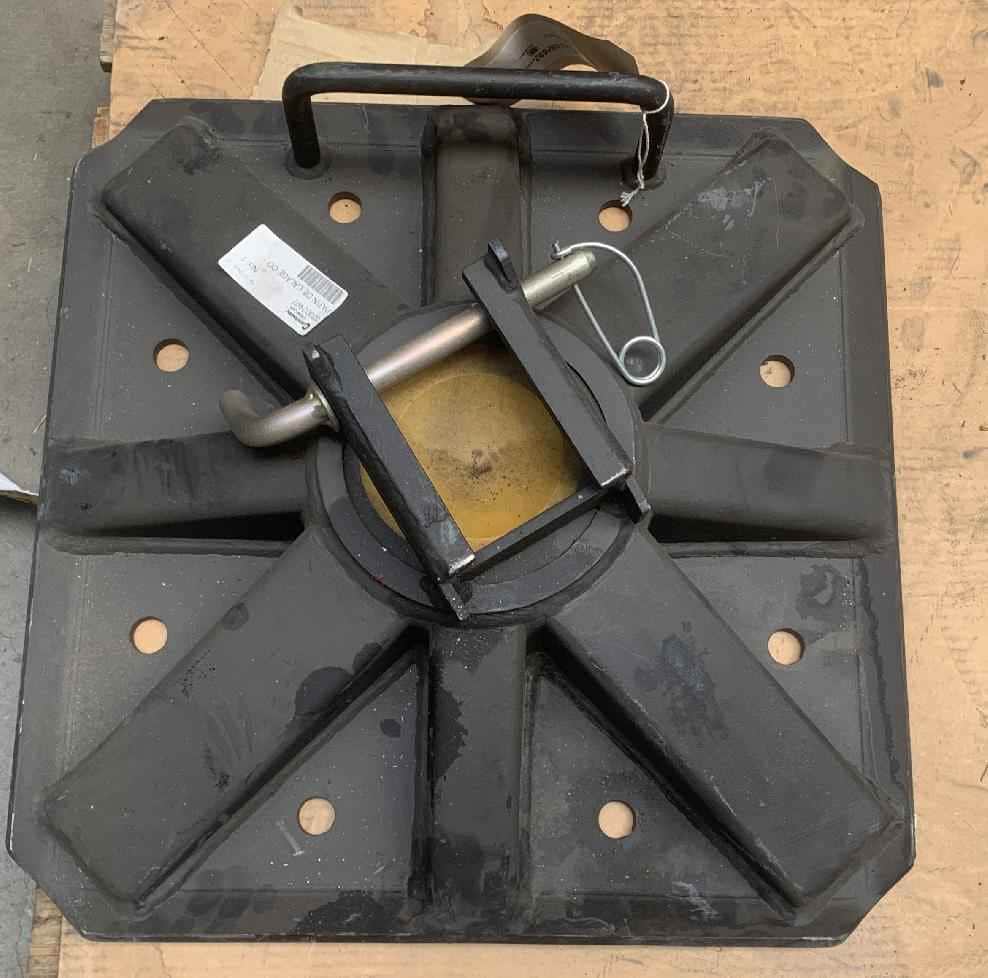 2302497 - OUTRIGGER PAD