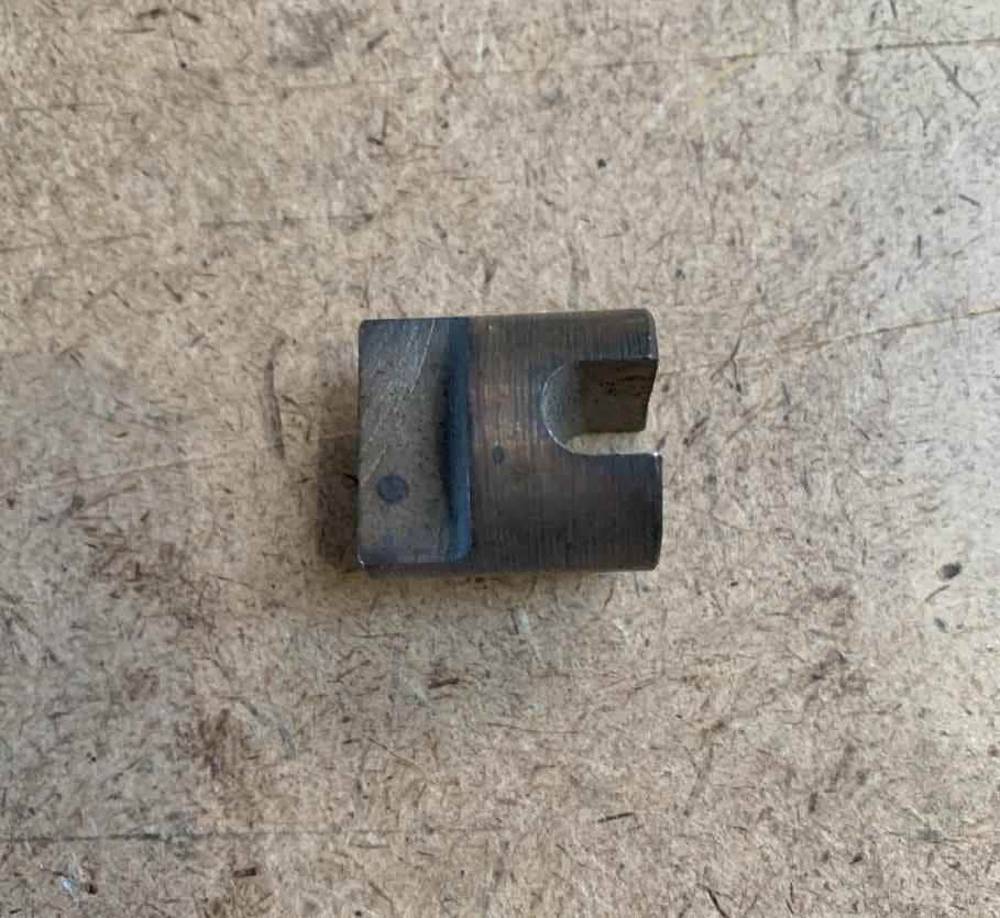 6364001507 - COUPLER