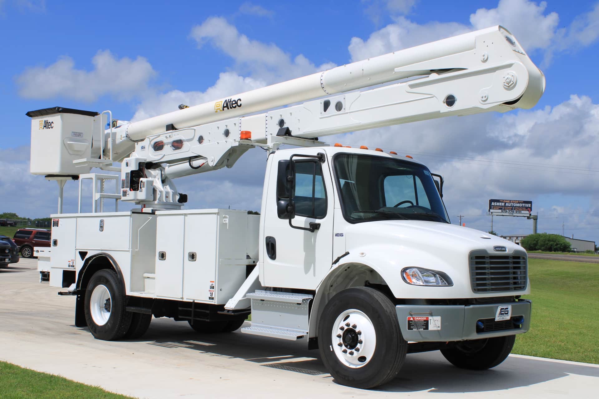 2019 Altec AA55-MH