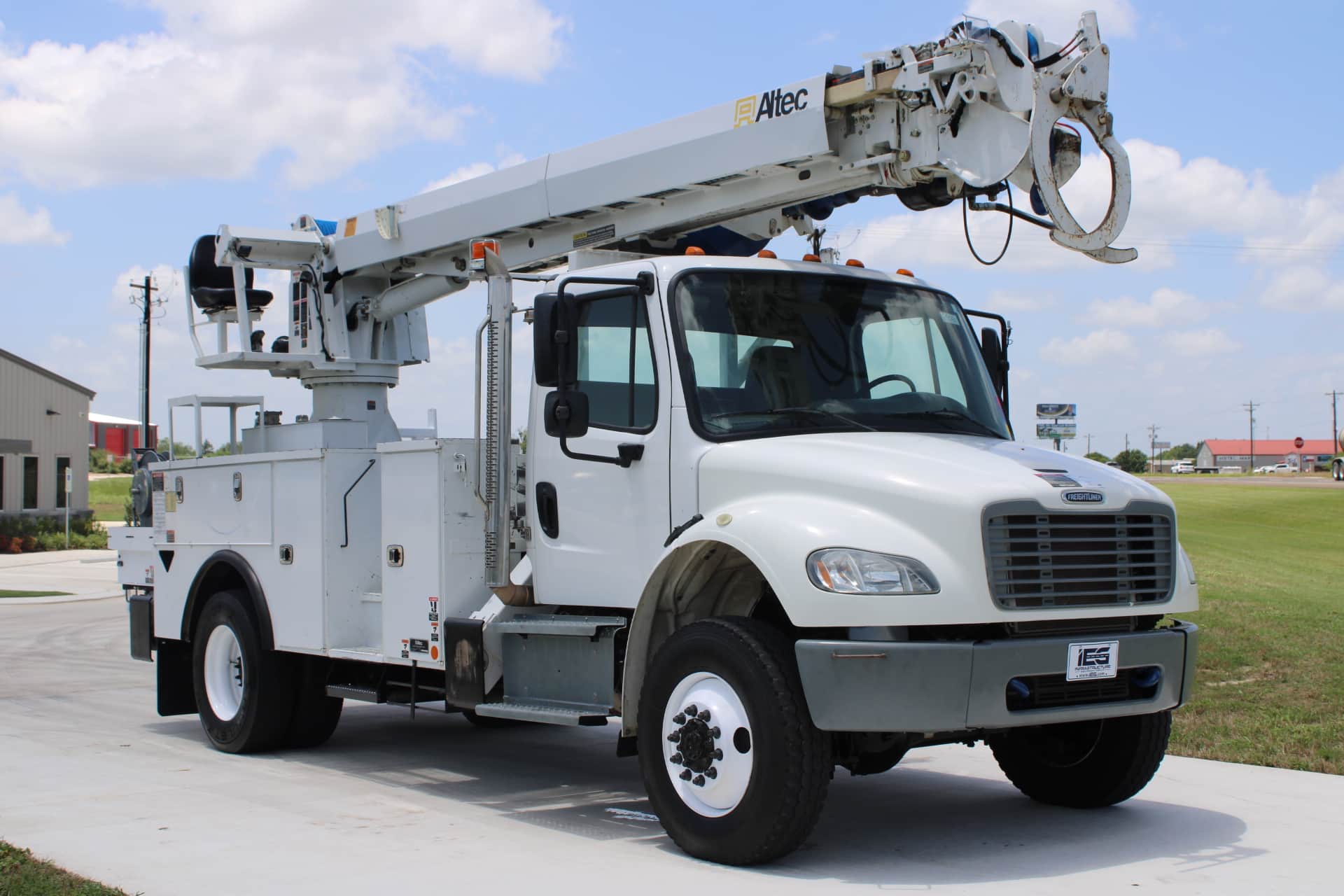 2019 Altec DM47-TR