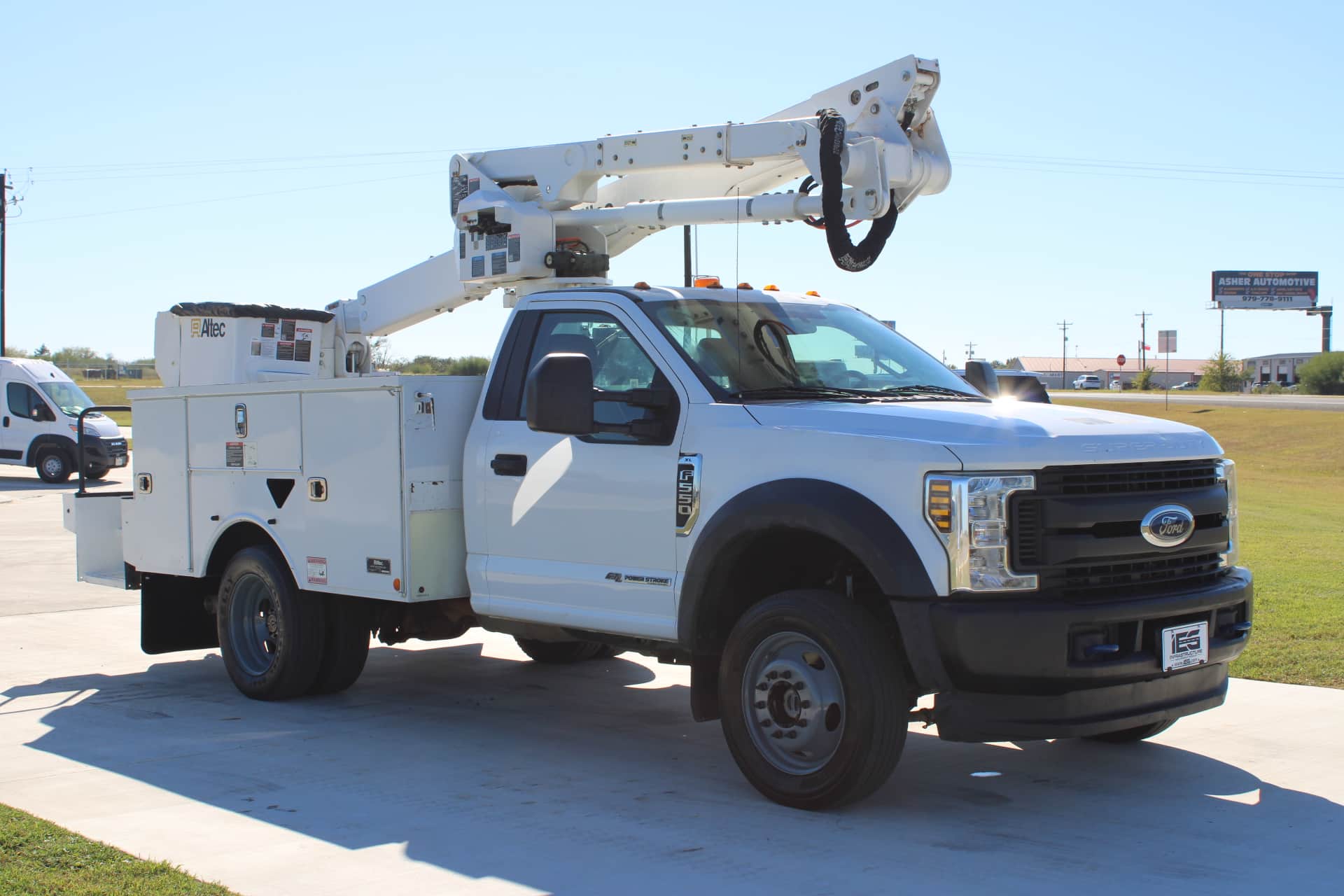 2019 Altec AT40G