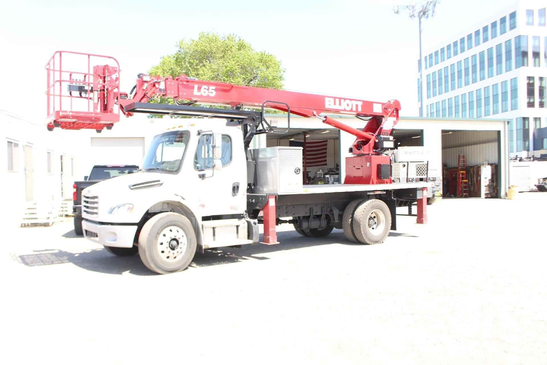 2025 ELLIOTT L65R