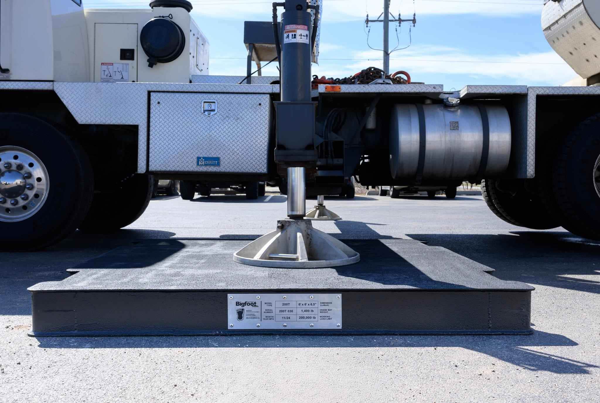 BIGFOOT STEEL CRANE MATS