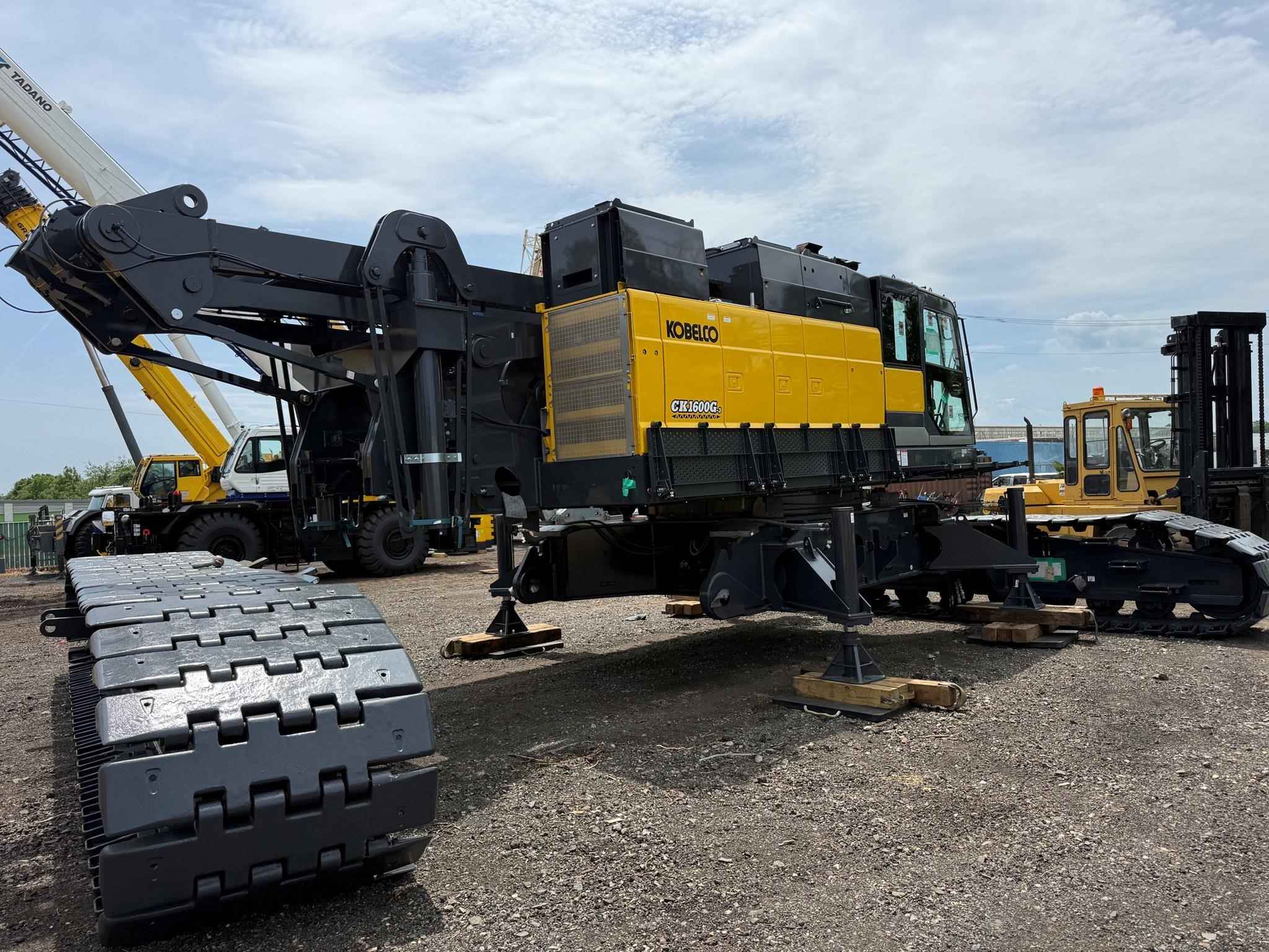 2026 kobelco CK1600G-3