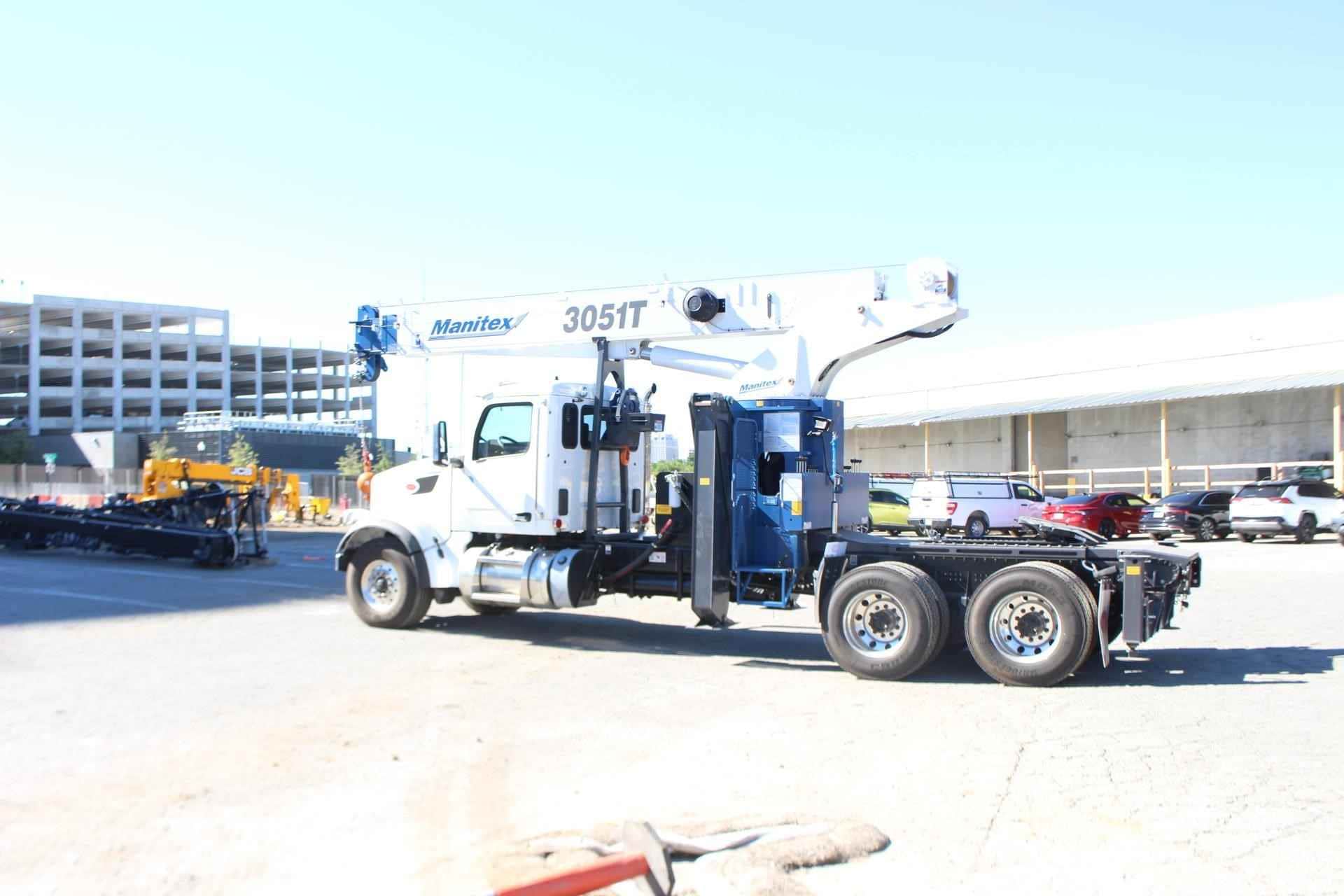 2023 MANITEX 3051T