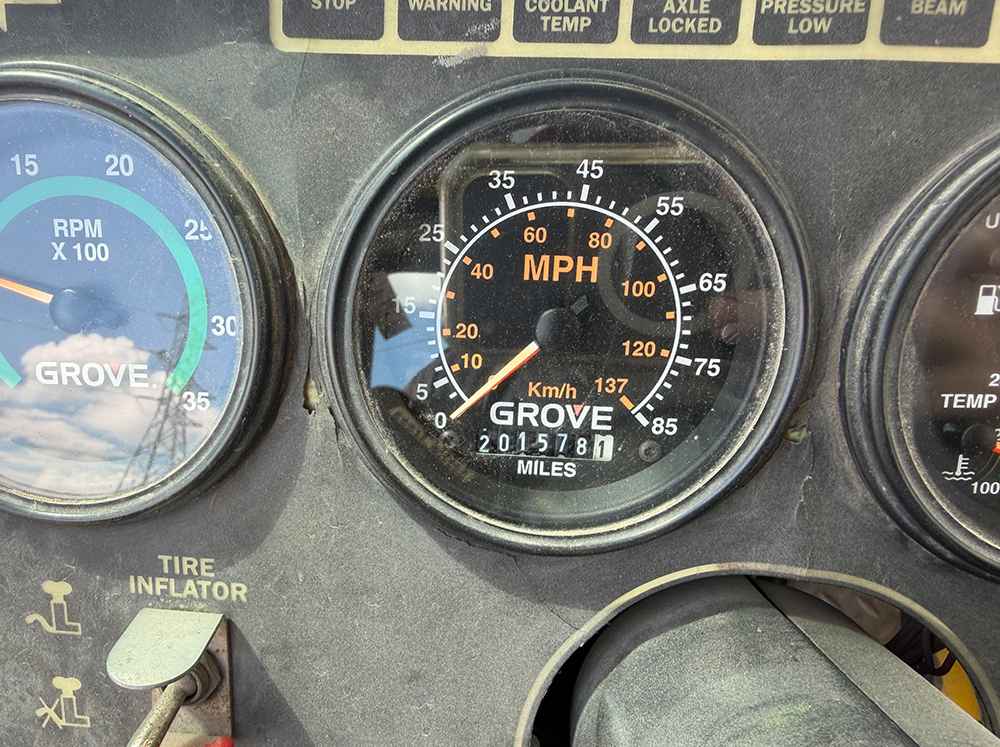 2005 Grove TMS700E