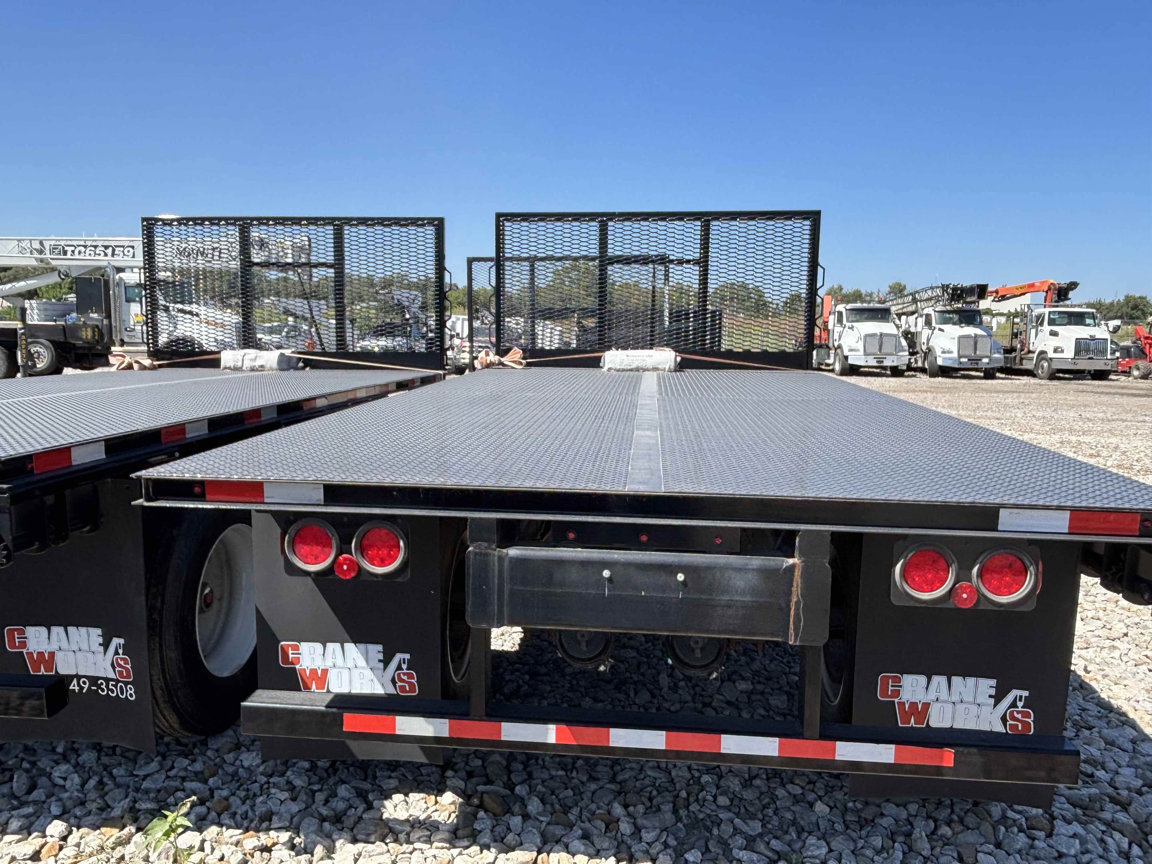 2025 CraneWorks 16SA Pup Trailer