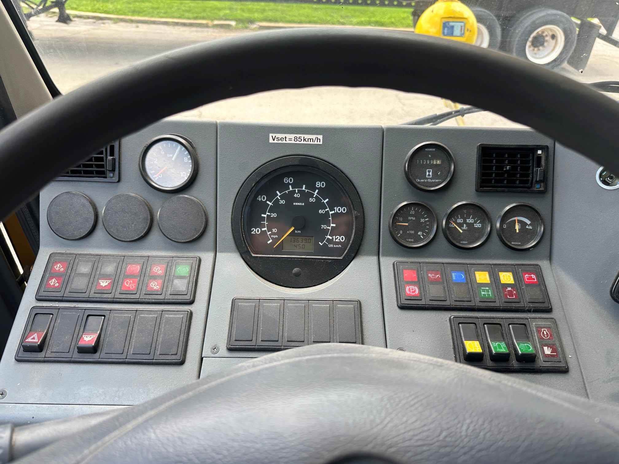 Grove GMK 3055